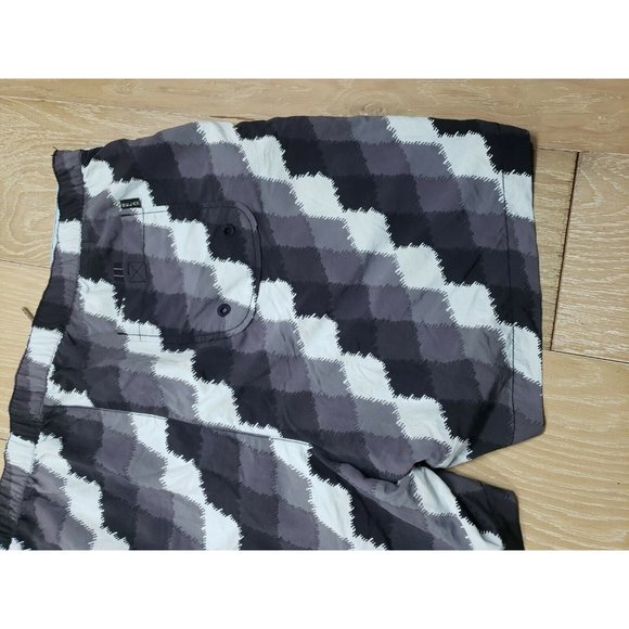 Tommy Bahama Relax Men's Swim Trunks XL Lace Up Front Mesh Lined Geometric - Picture 8 of 9